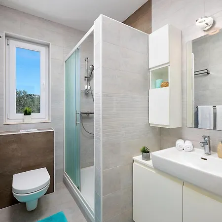 펜션 Sun Spalato Cikas *