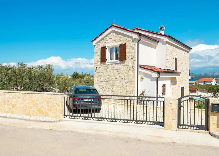 Sun Spalato Cikas Сasa de vacaciones *