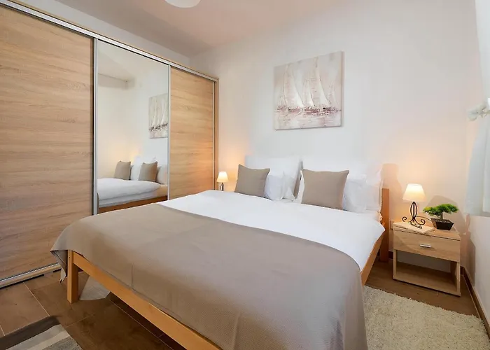 Sun Spalato Cikas Сasa de vacaciones